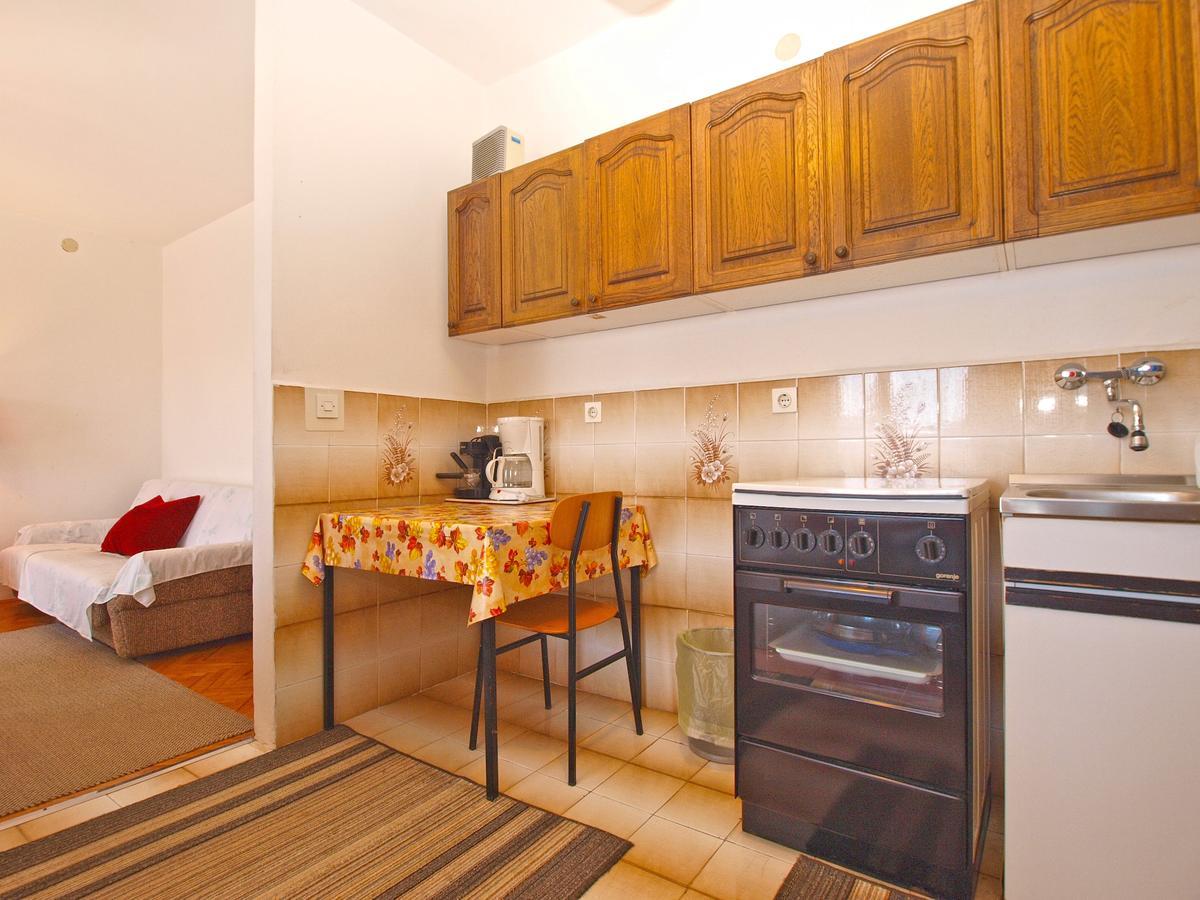 Appartement Franko 1586 Pula