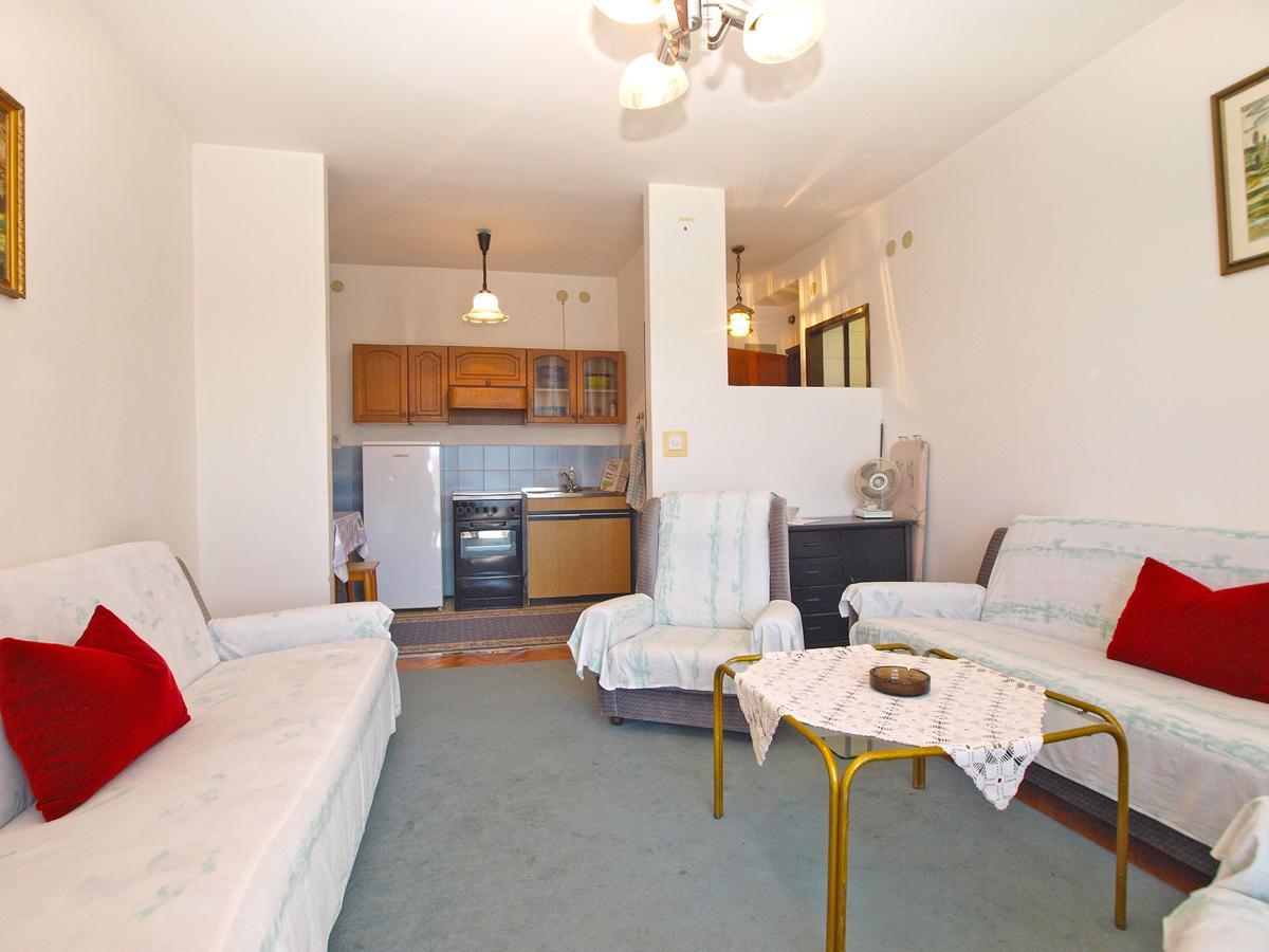 Appartement Franko 1586 Pula