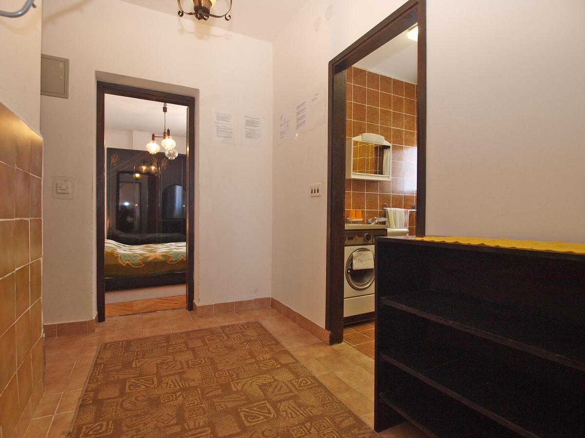 Franko 1586 Apartment