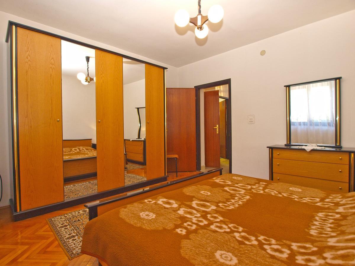Appartement Franko 1586 Pula