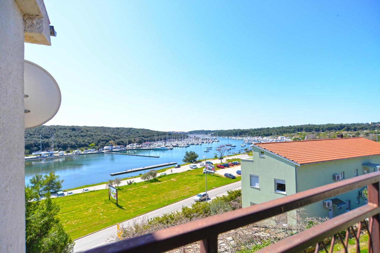 Apartman Franko 1586 *